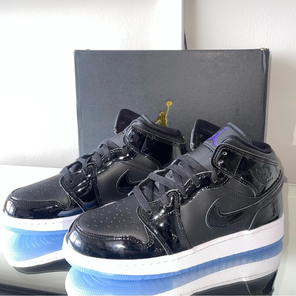 Air Jordan 1 Mid SE GS / ‘Space Jam'/ 100% Authentic / News / Size 7 Y / Ori Box - Picture 6 of 10